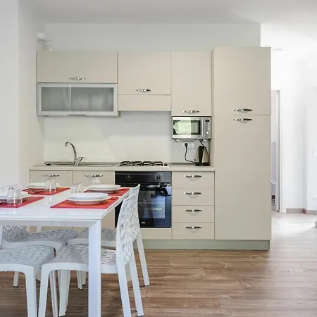 Suits By Halldis * Cremia